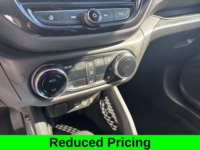 Used 2023 Chevrolet TrailBlazer LT w/ Convenience Package image 24