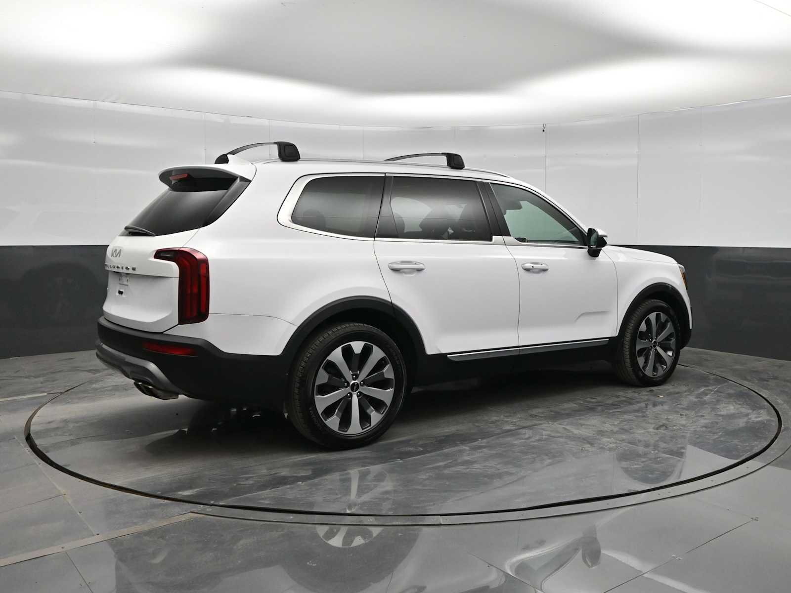 Used 2022 Kia Telluride S AWD/4WD image 8