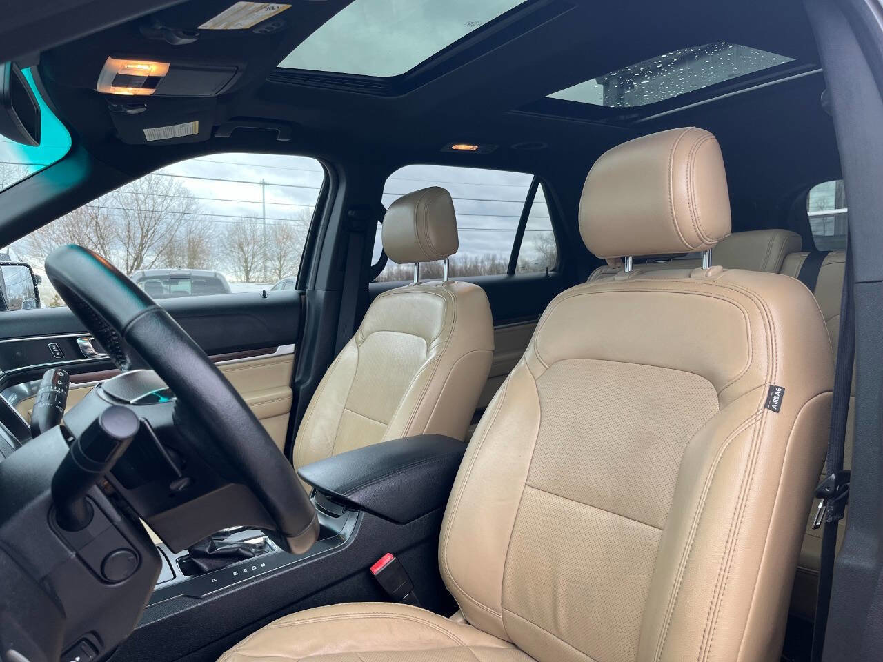 Used 2017 Ford Explorer Limited w/ Equipment Group 301A image 17