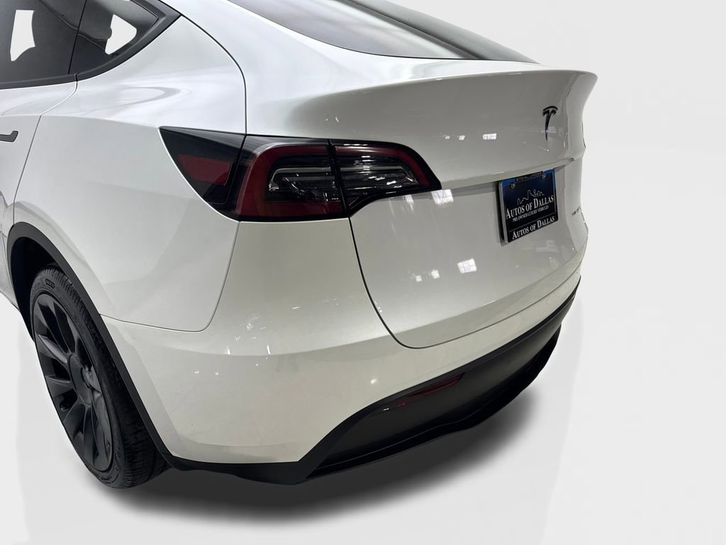 Used 2024 Tesla Model Y Long Range image 19