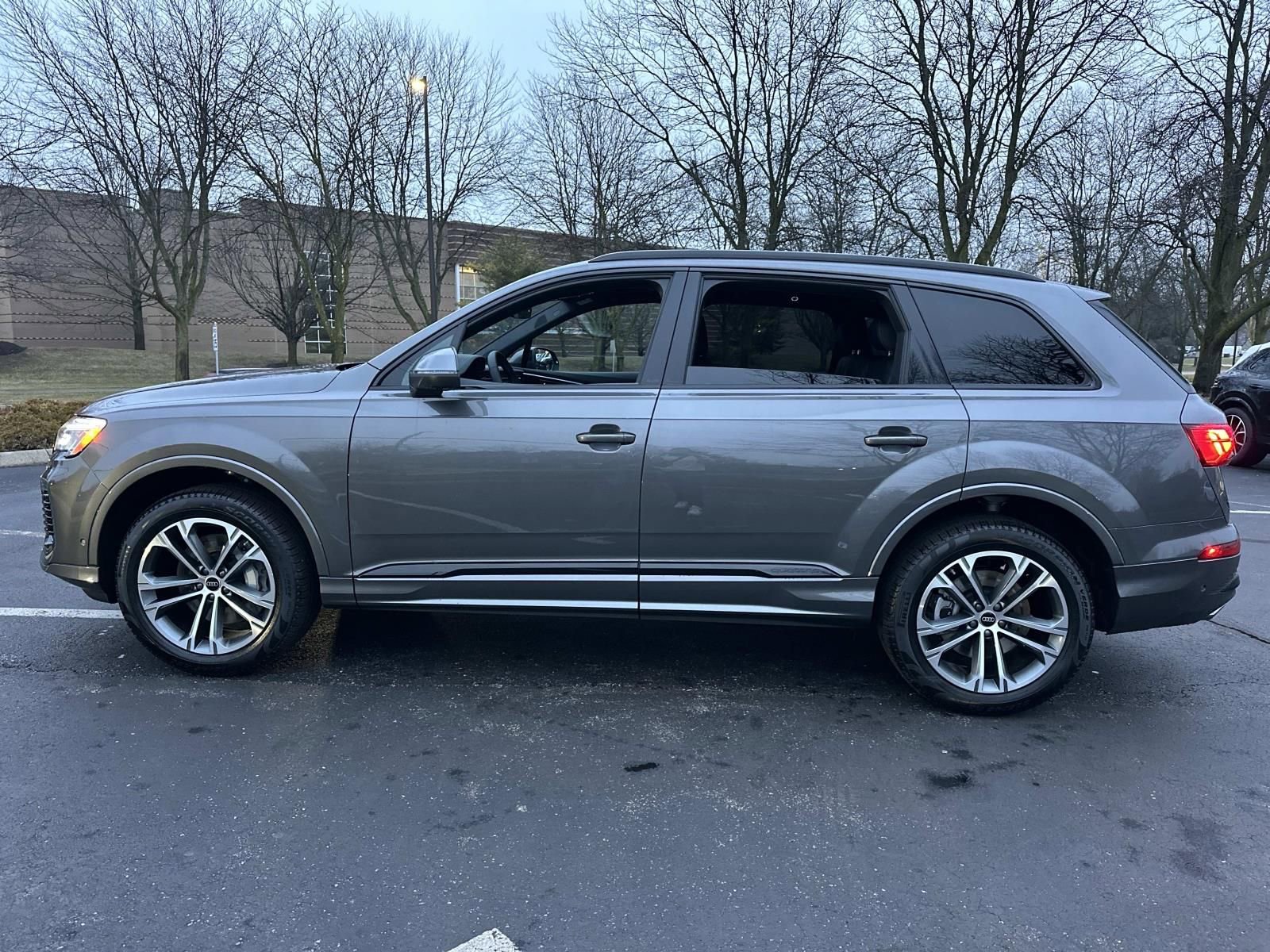 New 2026 Audi Q7 2.0T Premium Plus AWD/4WD image 8