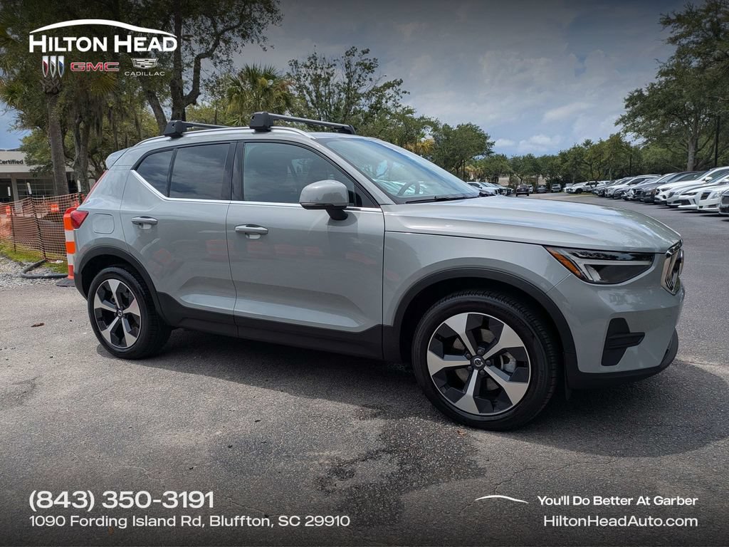 Used 2025 Volvo XC40 B5 Core w/ Protection Package Premier