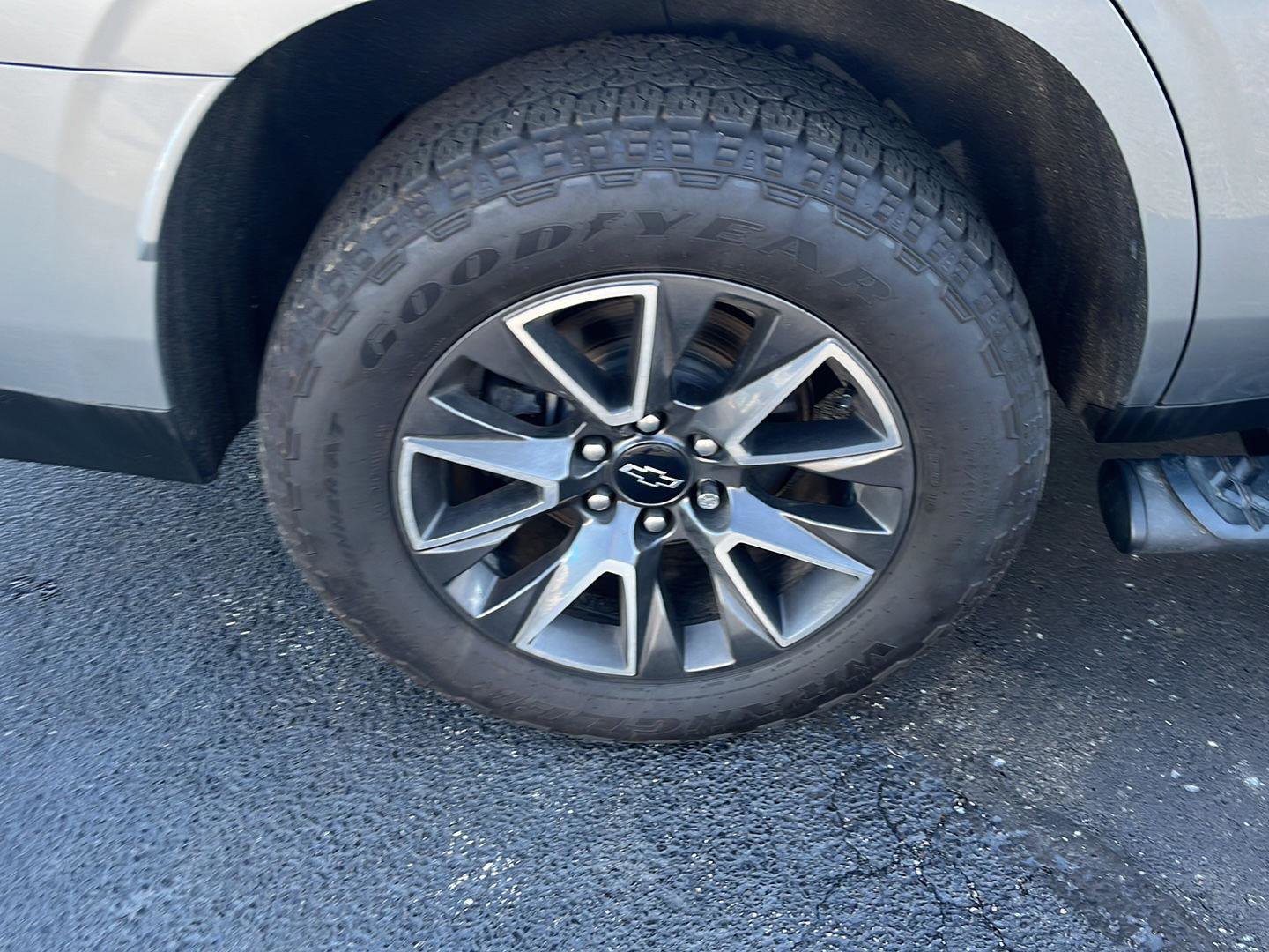 Used 2023 Chevrolet Tahoe Z71 AWD/4WD image 38