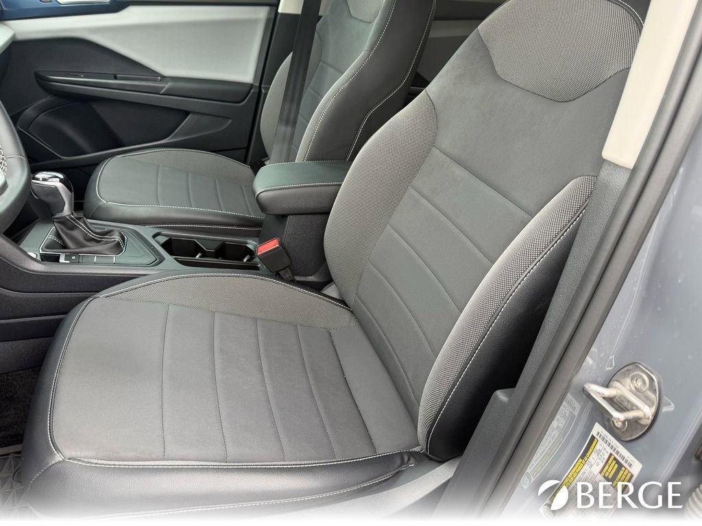 Used 2022 Volkswagen Taos SE FWD image 22