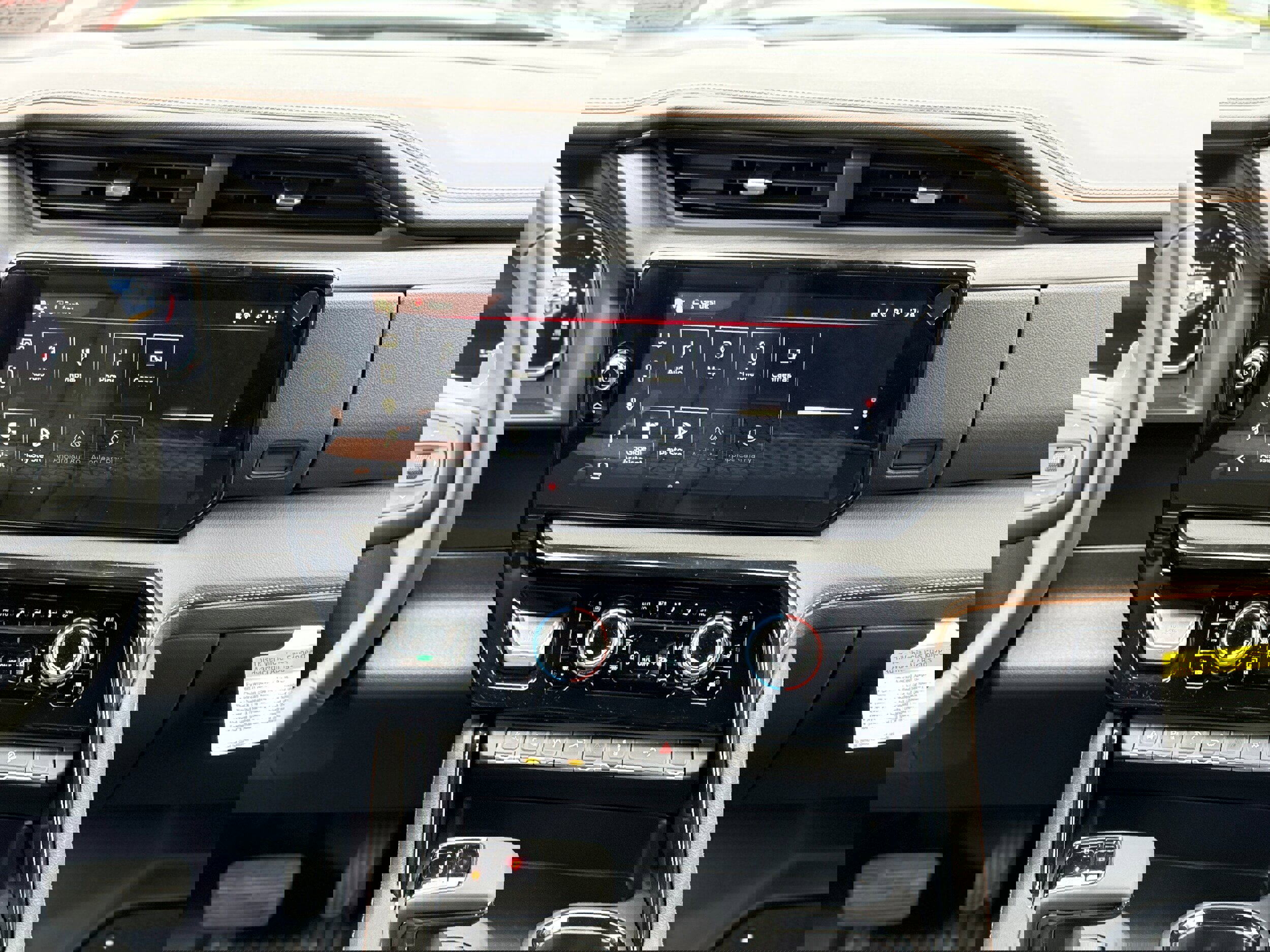 New 2026 GMC Sierra 1500 AT4 w/ AT4 Premium Package image 18