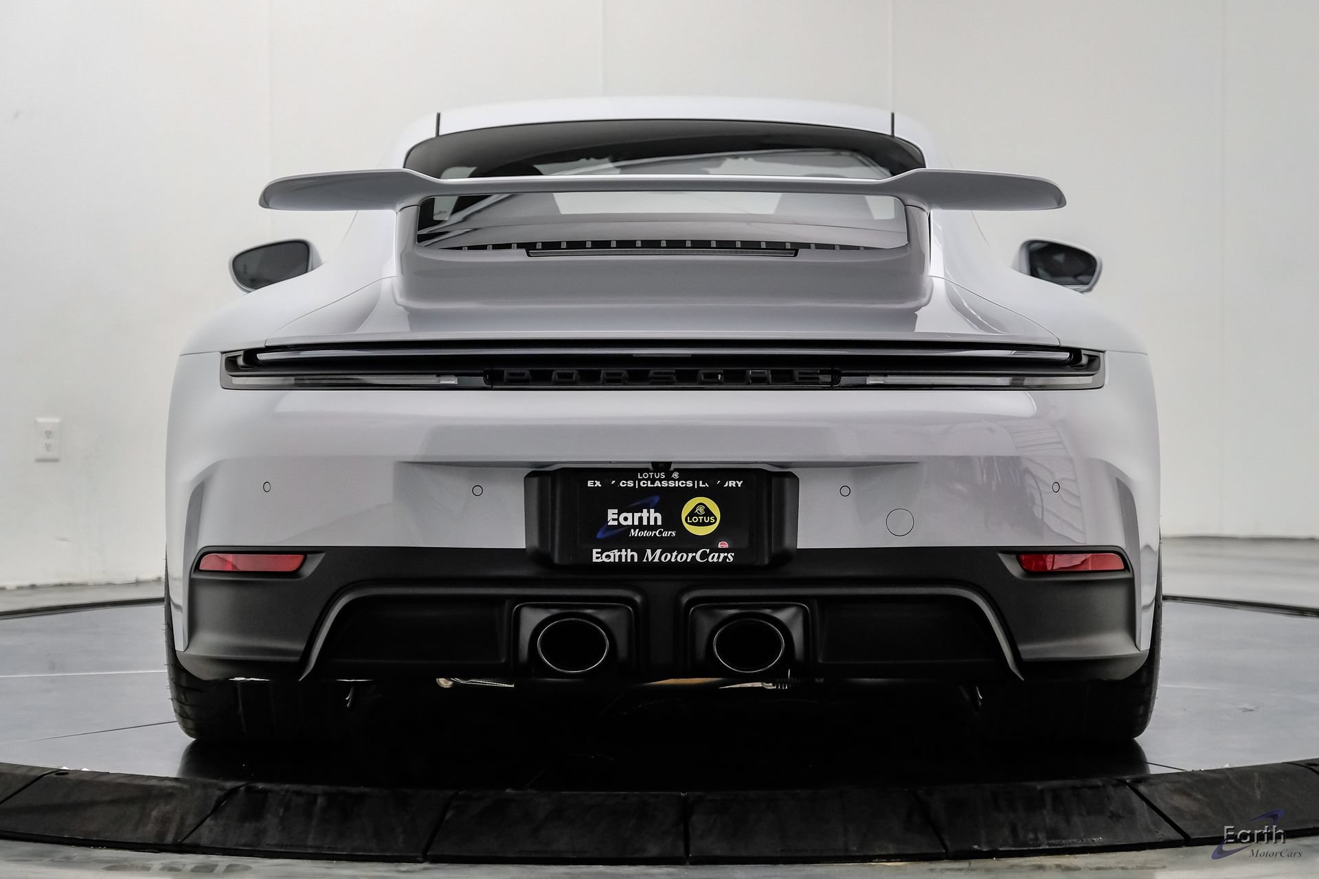 Used 2026 Porsche 911 Carrera GTS RWD image 14