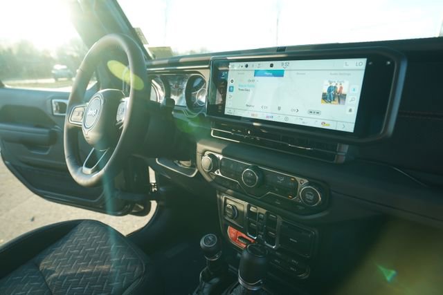 New 2026 Jeep Gladiator Mojave image 29