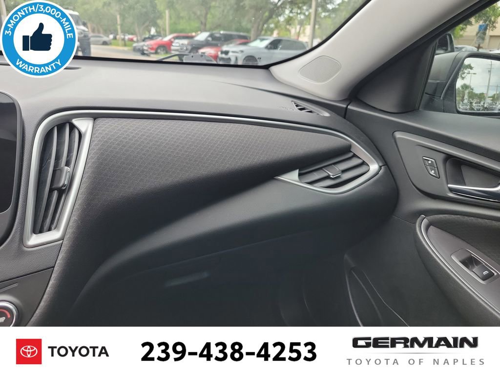 Used 2021 Chevrolet Malibu LS FWD image 35