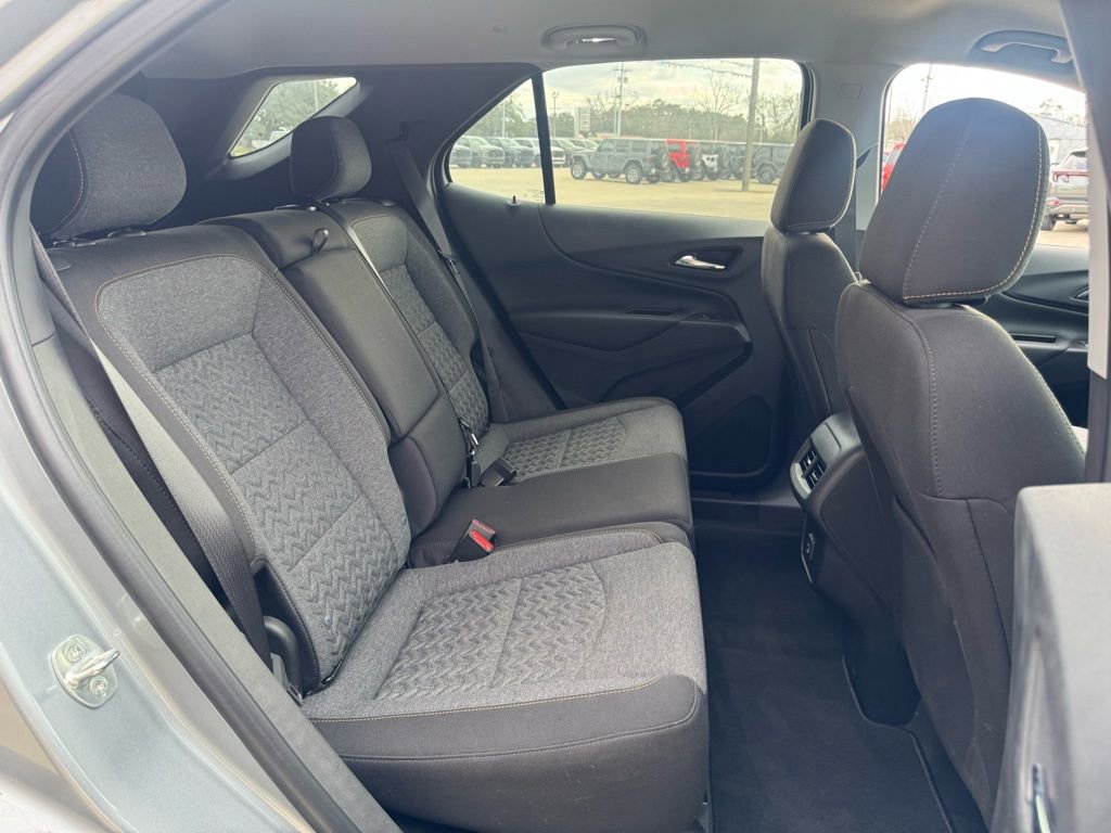 Used 2023 Chevrolet Equinox LT image 21