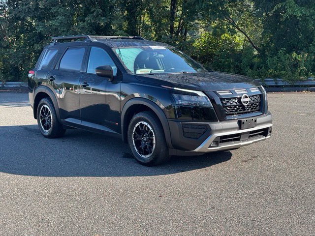 Used 2023 Nissan Pathfinder Rock Creek AWD/4WD image 23