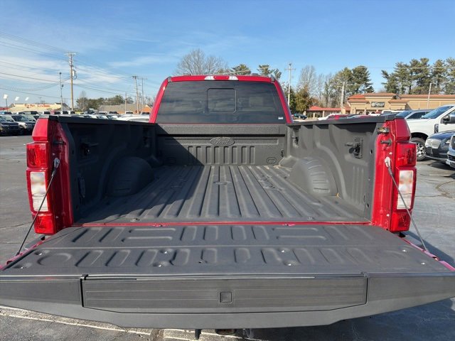 Certified 2021 Ford F350 Lariat w/ Chrome Package image 13