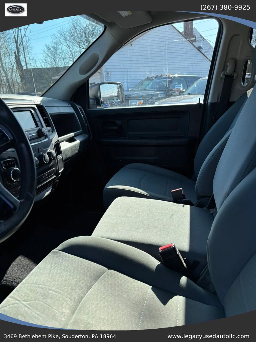 Used 2018 RAM 1500 Express w/ Express Value Package AWD/4WD image 15