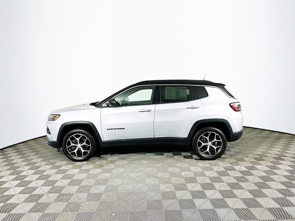 Certified 2024 Jeep Compass Limited image 6