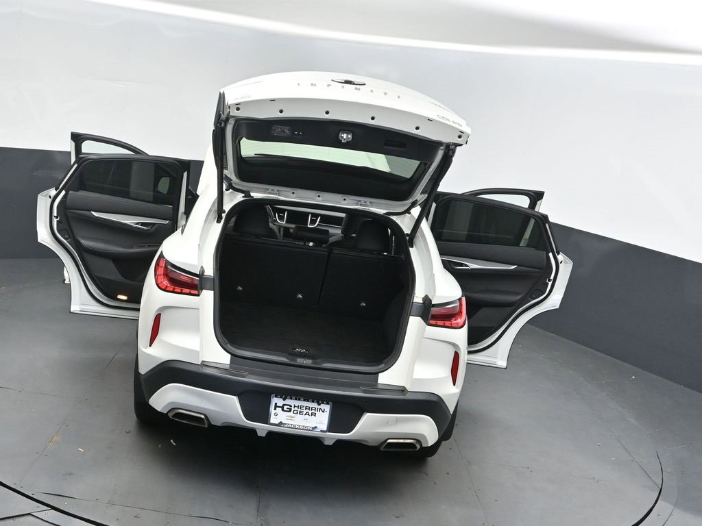 Used 2023 INFINITI QX55 Luxe w/ Cargo Package image 48