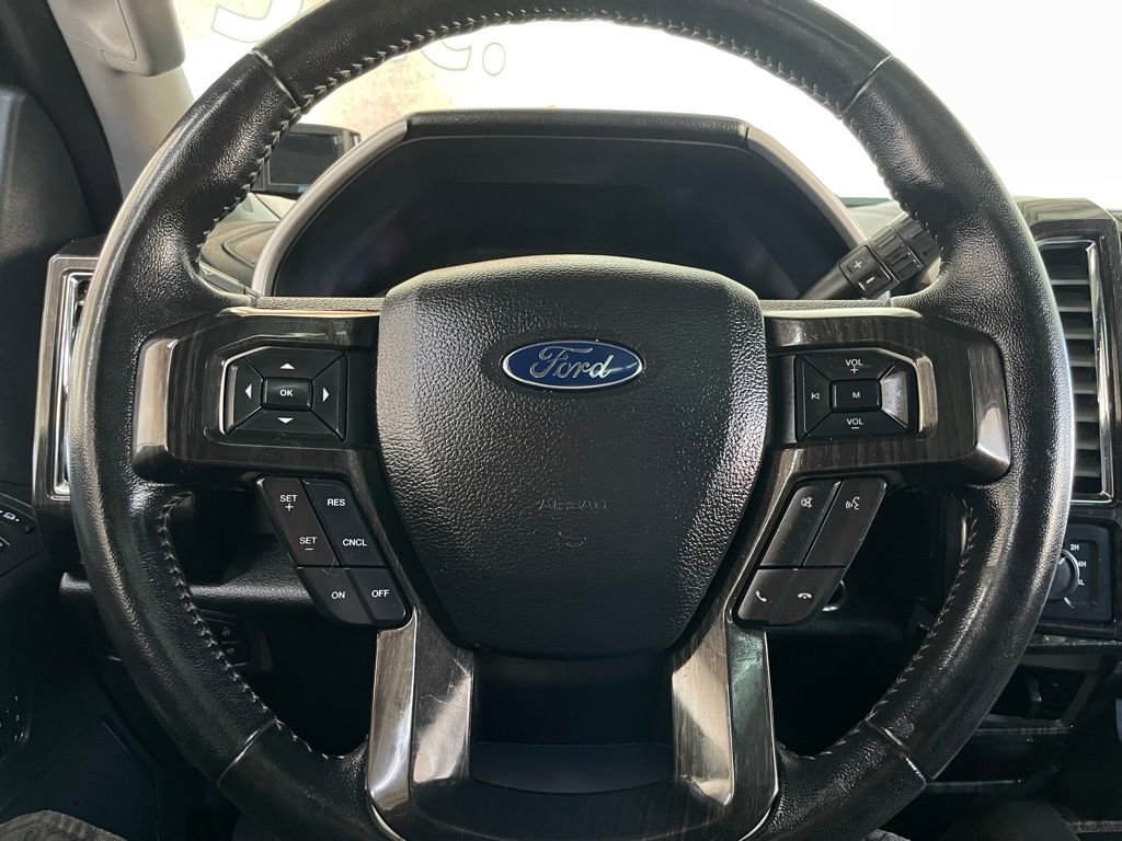 Used 2017 Ford F350 Lariat w/ Lariat Ultimate Package image 35