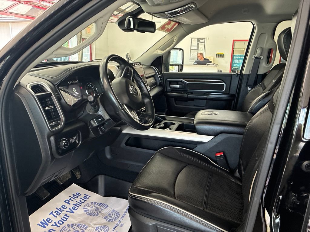 Used 2023 RAM 3500 Laramie AWD/4WD image 7
