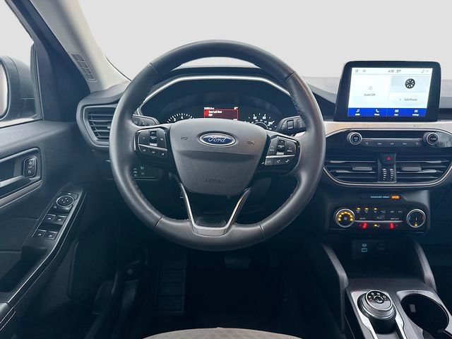 Used 2022 Ford Escape SE w/ Cold Weather Package image 21
