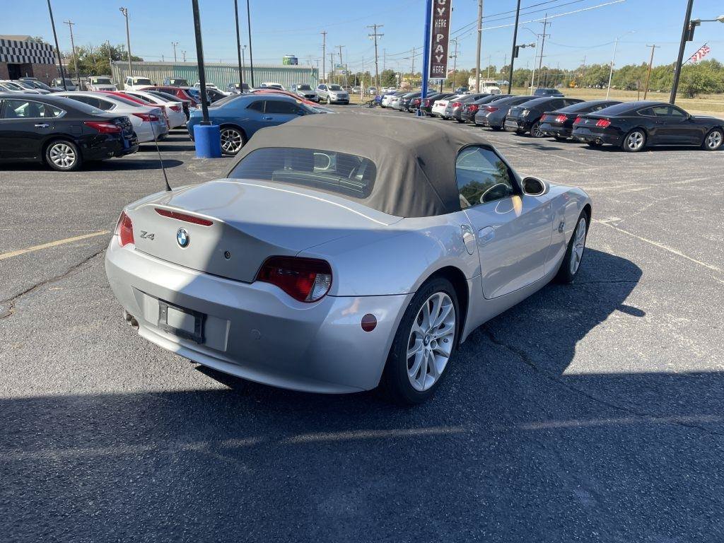 Used 2007 BMW Z4 3.0i RWD image 3
