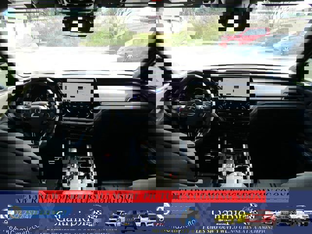 Used 2025 Lexus TX 500h AWD w/ Technology Package image 11