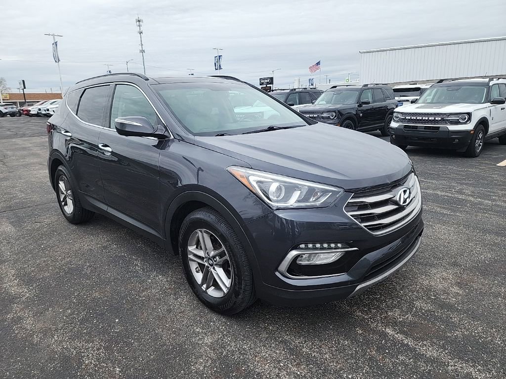 Used 2017 Hyundai Santa Fe Sport w/ 2.4L Tech Package 04 AWD/4WD image 1