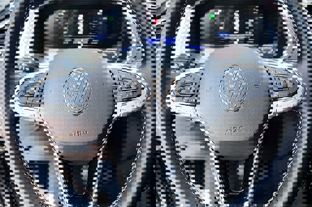 New 2024 Volkswagen Tiguan S image 15