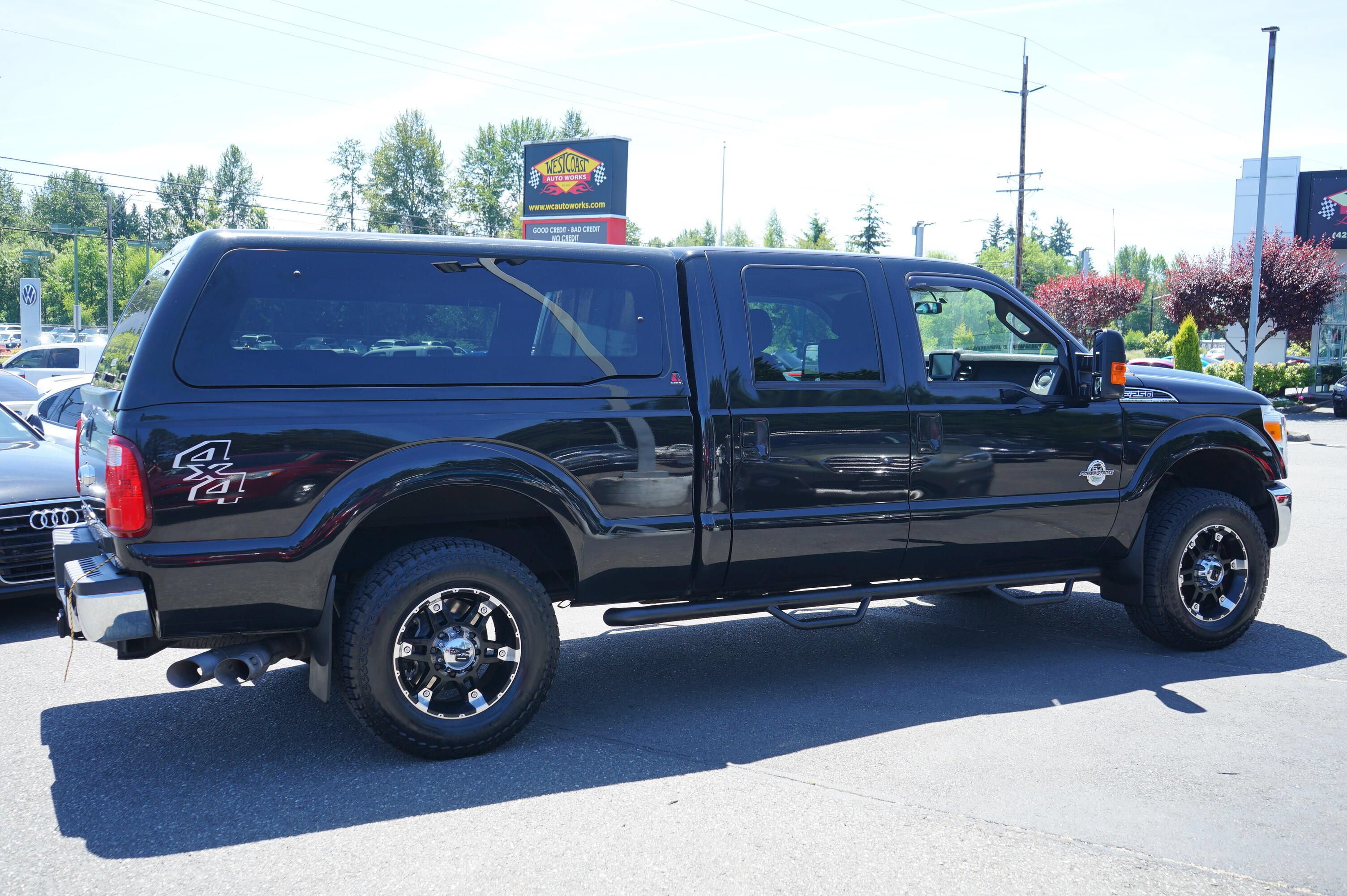 Used 2013 Ford F250 Lariat AWD/4WD image 6