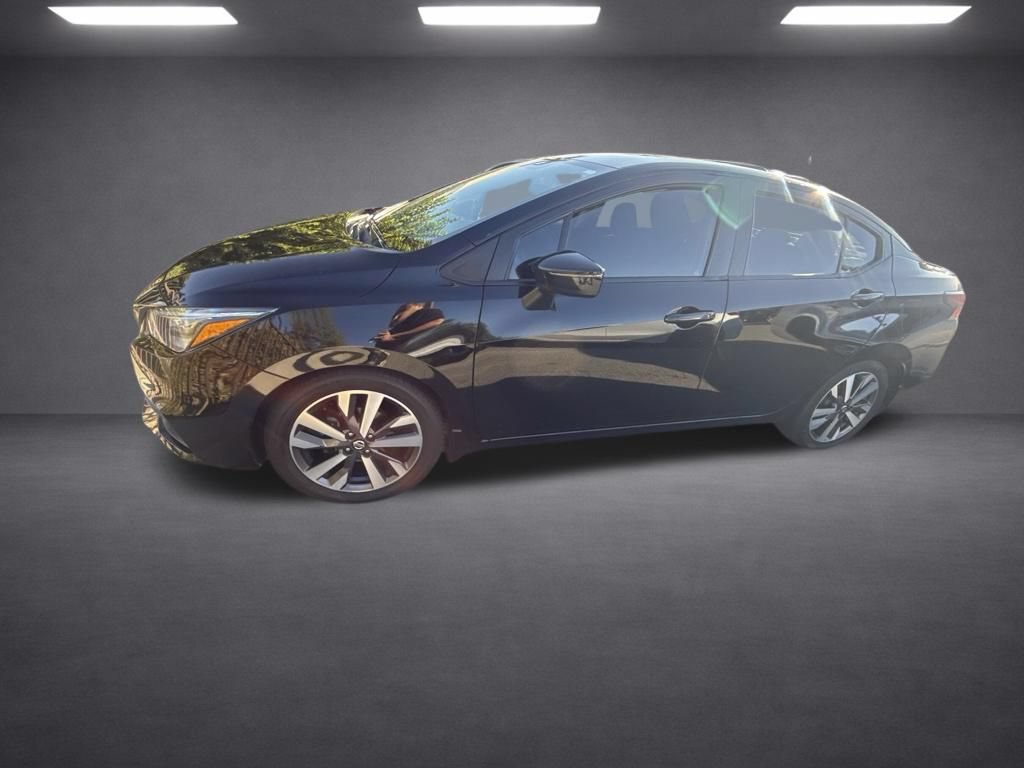 Used 2020 Nissan Versa SR FWD image 22