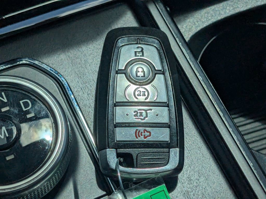 Used 2024 Ford Expedition Max Platinum image 28