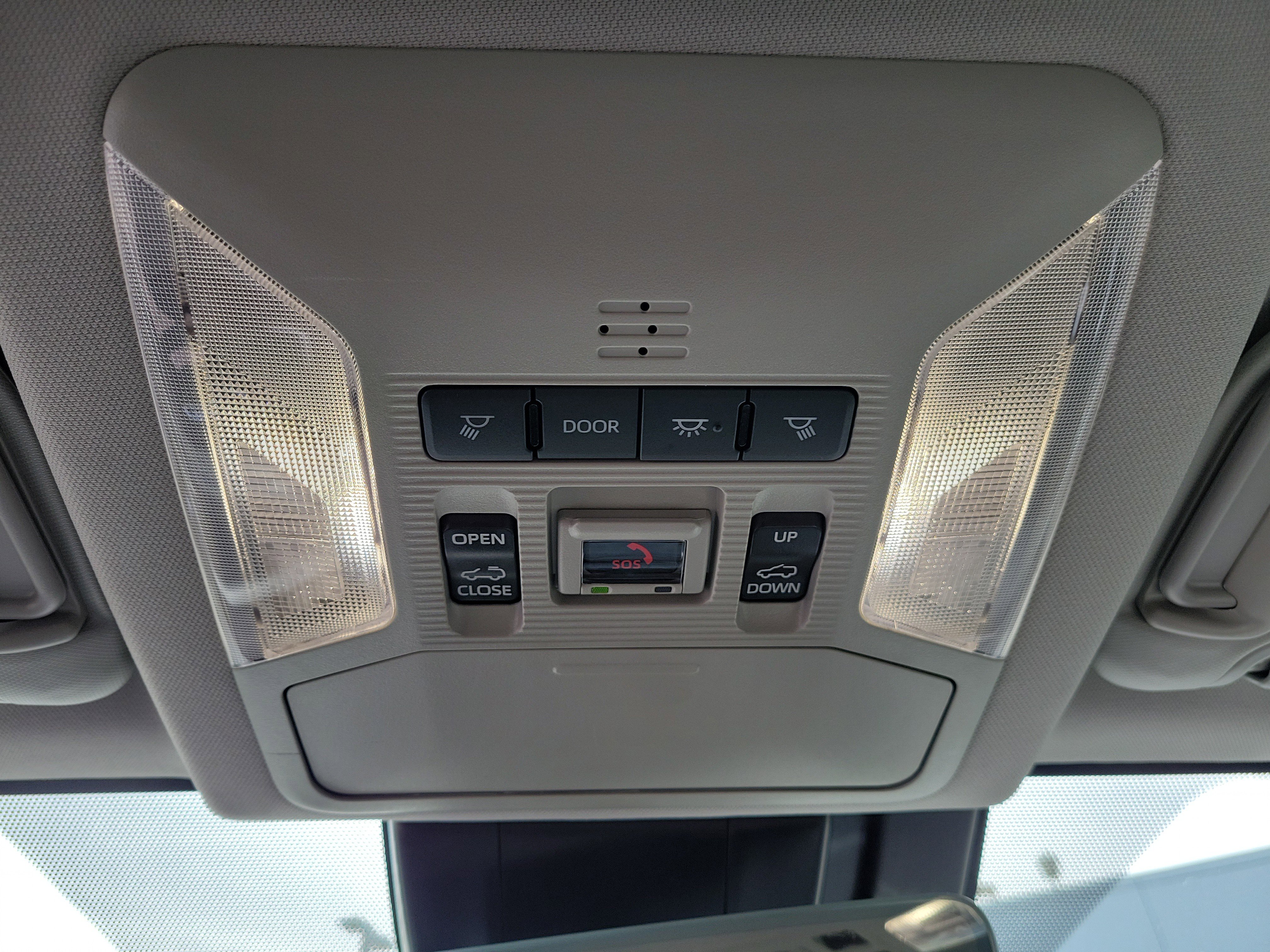 Used 2025 Toyota RAV4 Limited w/ Weather Package image 31