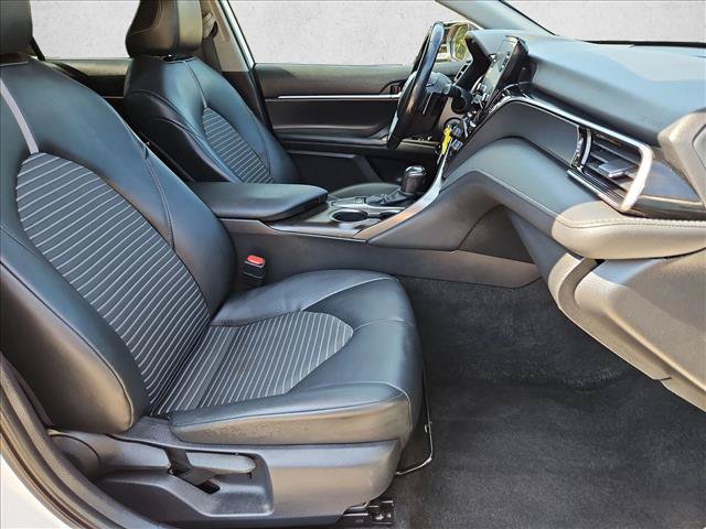 Used 2023 Toyota Camry SE FWD image 19