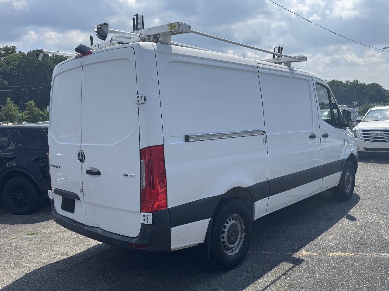 Used 2019 Mercedes-Benz Sprinter 1500 image 4