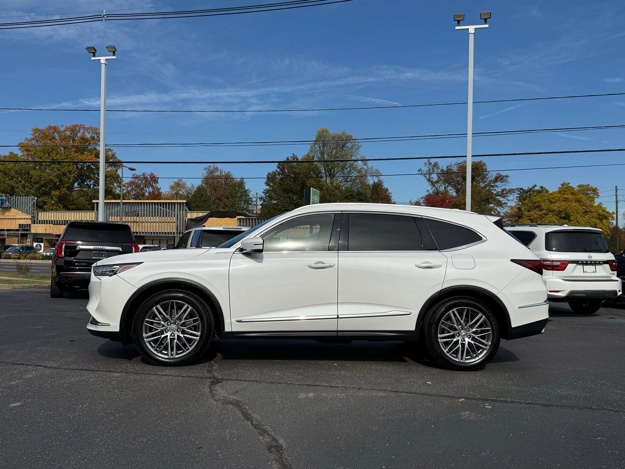 Used 2022 Acura MDX SH-AWD w/ Advance Package video 2