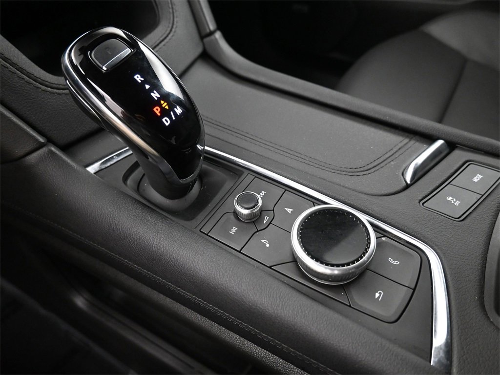 Used 2024 Cadillac XT6 Premium Luxury image 25