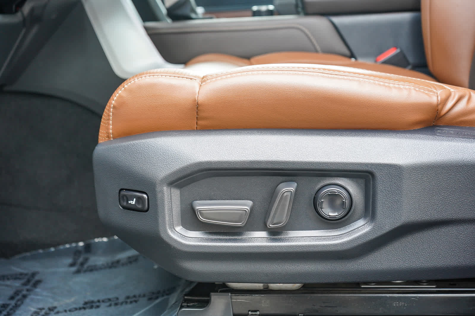 Used 2024 Toyota Tundra 1794 Edition AWD/4WD image 20