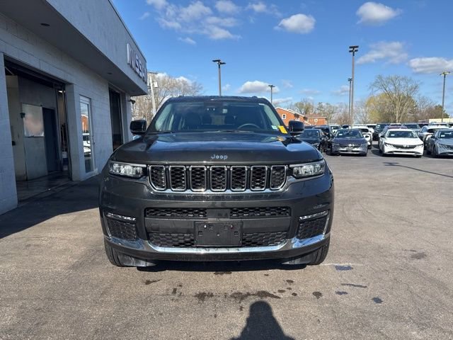 Used 2023 Jeep Grand Cherokee L Limited AWD/4WD image 7