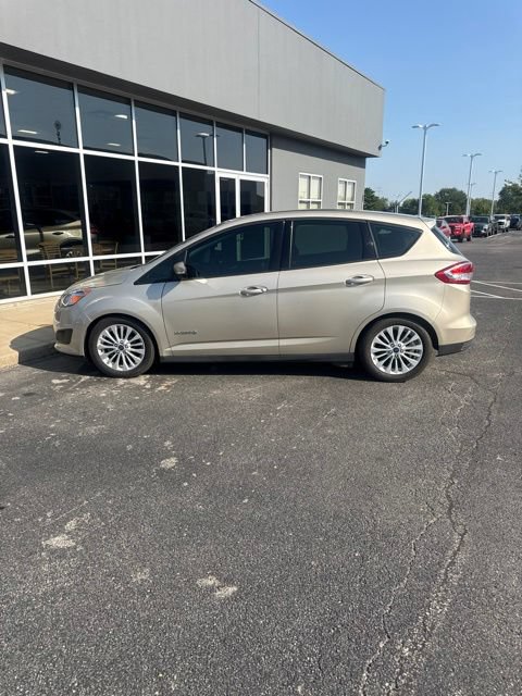 Used 2018 Ford C-MAX SE w/ Equipment Group 202A FWD image 3