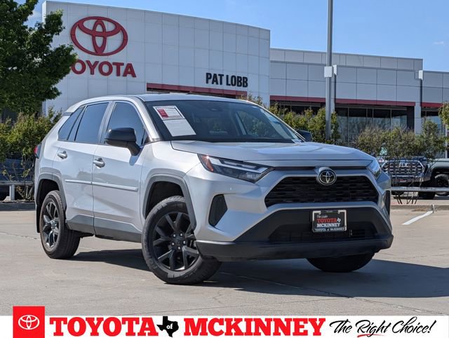 Used 2024 Toyota RAV4 LE image 1