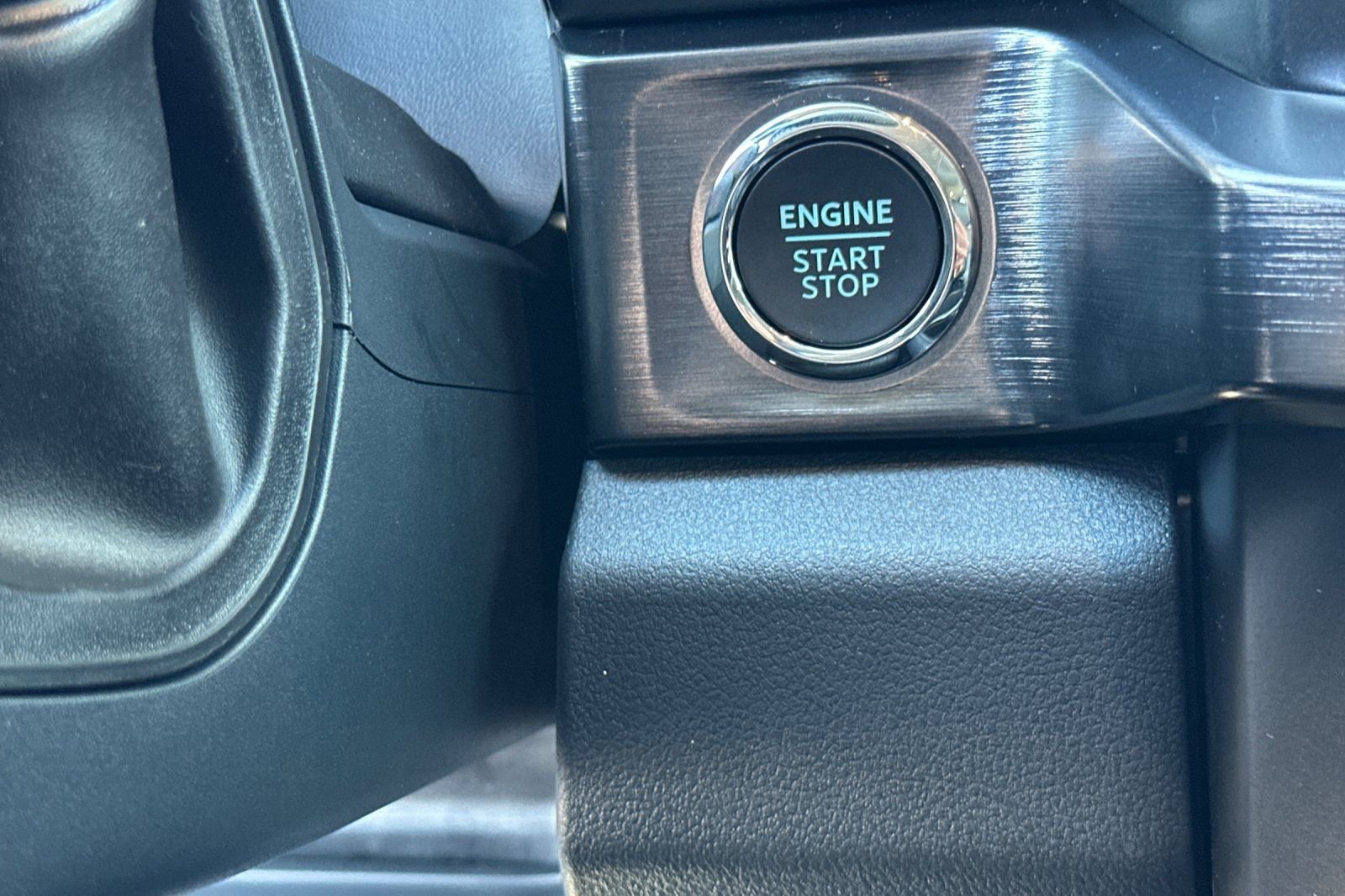 New 2026 Ford F350 Lariat w/ Black Appearance Package image 26