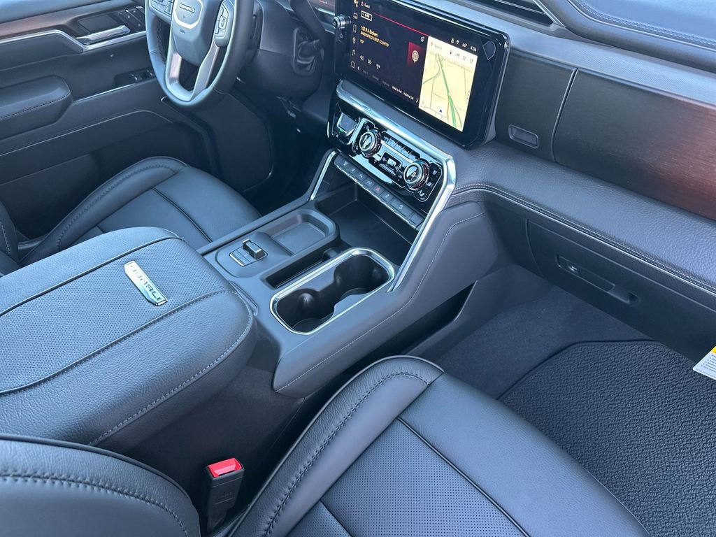 New 2026 GMC Sierra 2500 Denali w/ Denali Reserve Package image 14