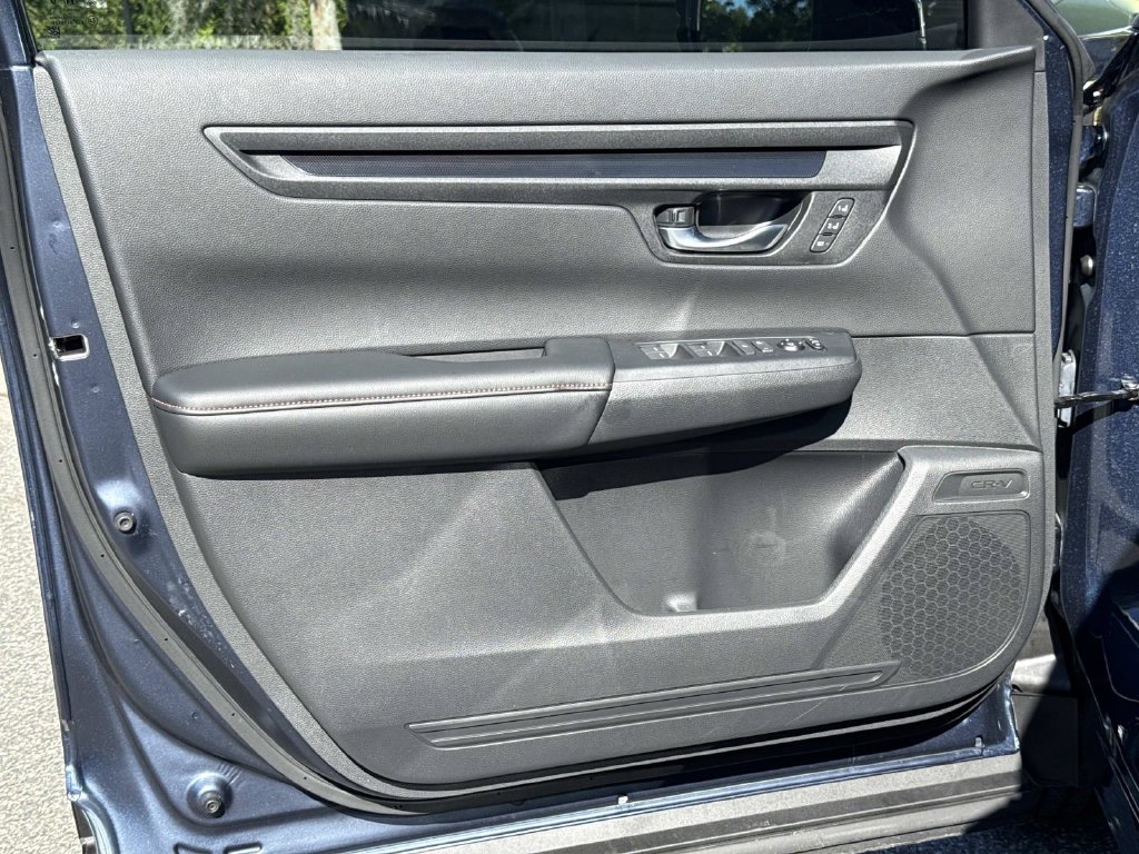 Used 2026 Honda CR-V Sport-L image 21