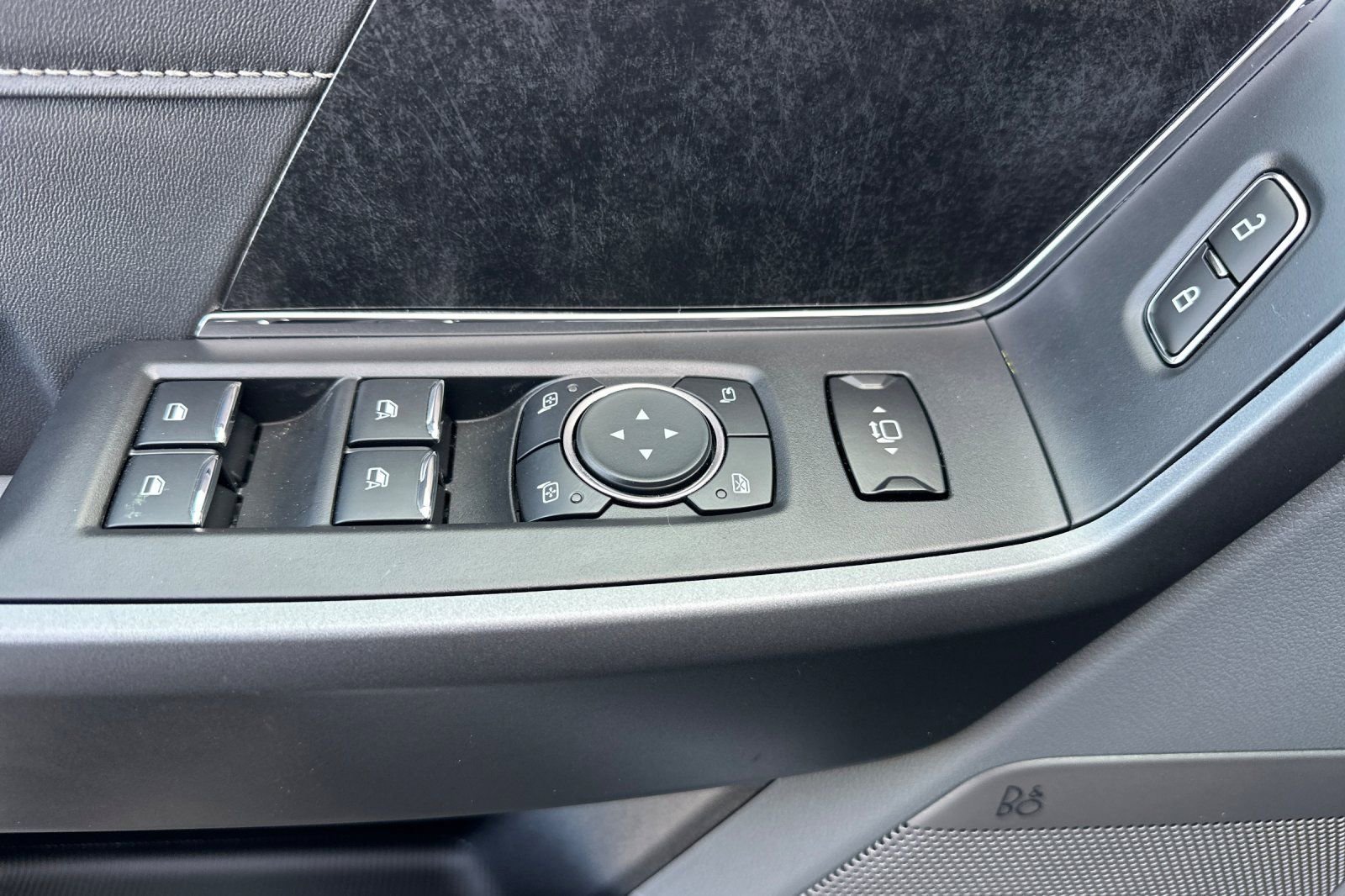 New 2026 Ford F250 XLT w/ XLT Premium Package image 10