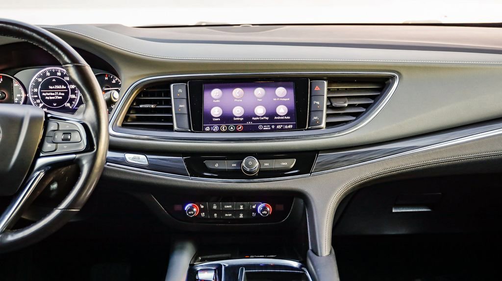 Used 2024 Buick Enclave Premium AWD/4WD image 16