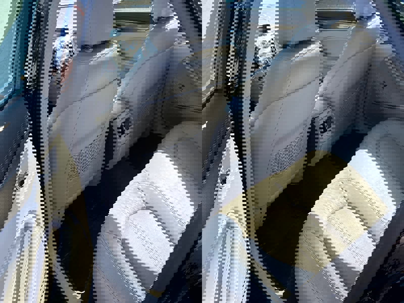 Used 2010 Cadillac CTS Performance image 19