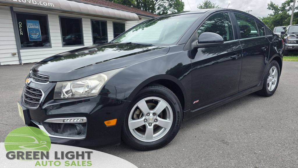 Used 2016 Chevrolet Cruze LT FWD image 1