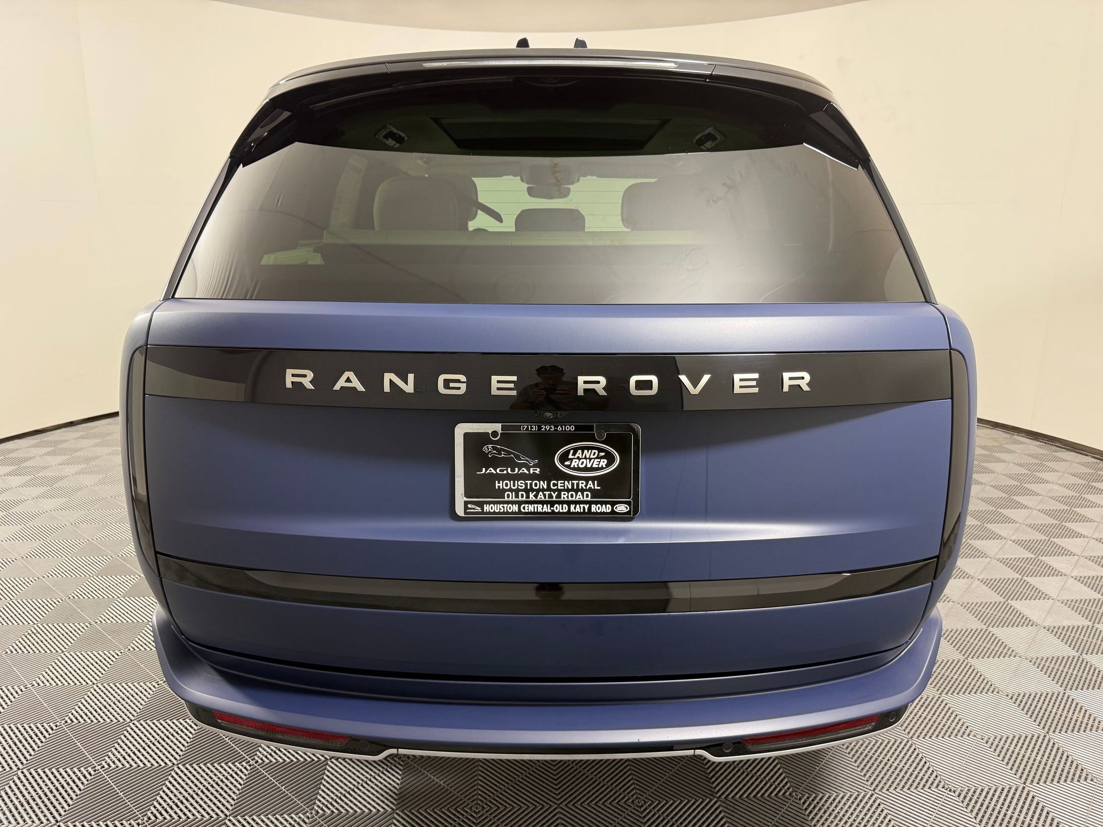 New 2026 Land Rover Range Rover SE AWD/4WD image 9