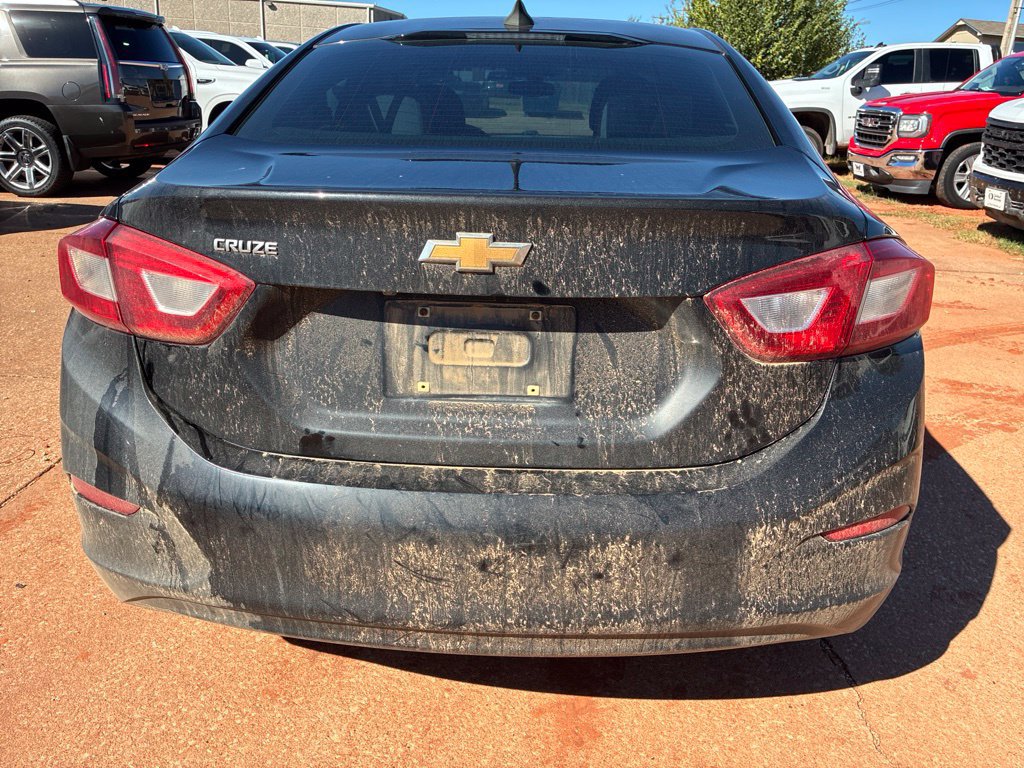 Used 2018 Chevrolet Cruze LS FWD image 14