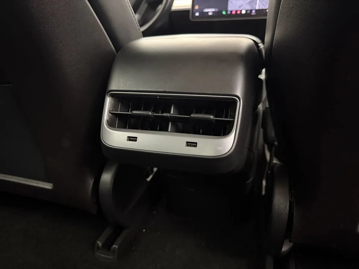 Used 2019 Tesla Model 3 Long Range AWD/4WD image 26