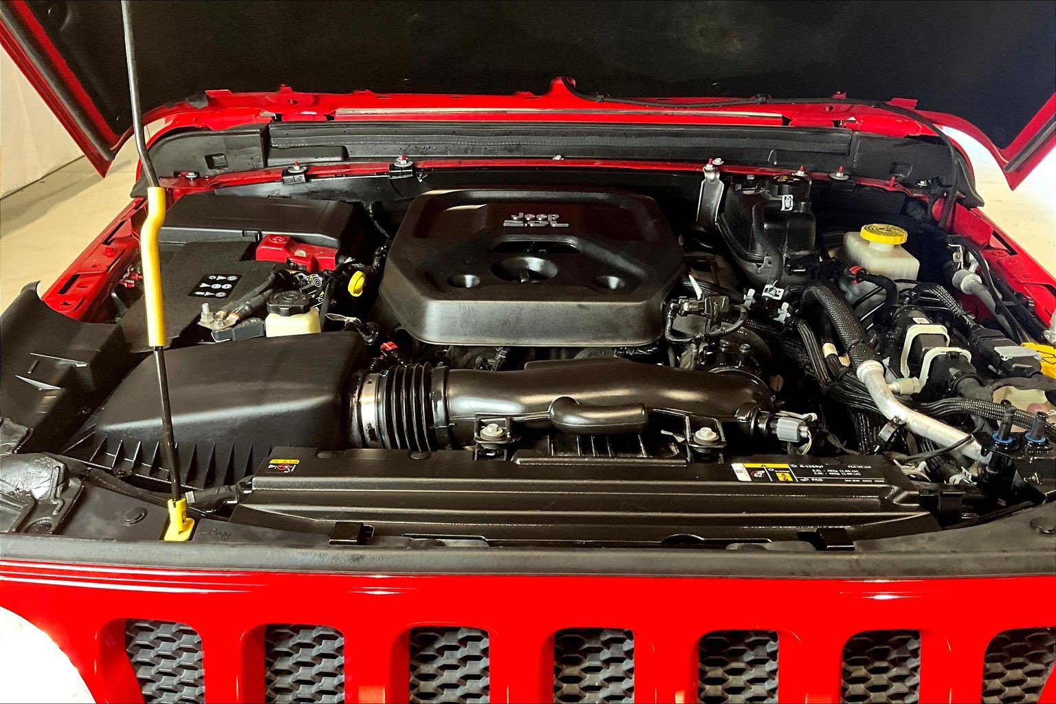 Used 2021 Jeep Wrangler Sport AWD/4WD image 29