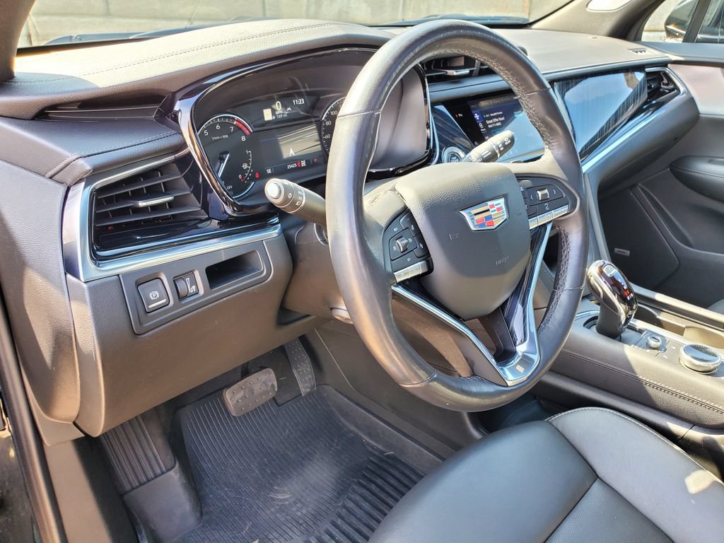Certified 2023 Cadillac XT6 Premium Luxury w/ LPO, Floor Liner Package AWD/4WD image 19