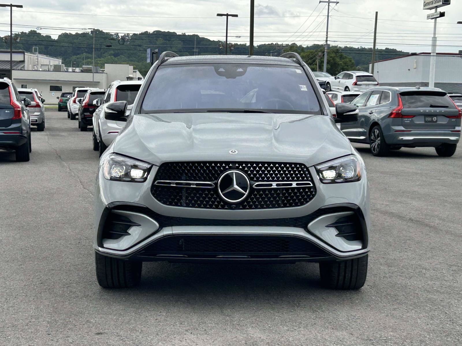 Used 2024 Mercedes-Benz GLE 580 4MATIC image 2